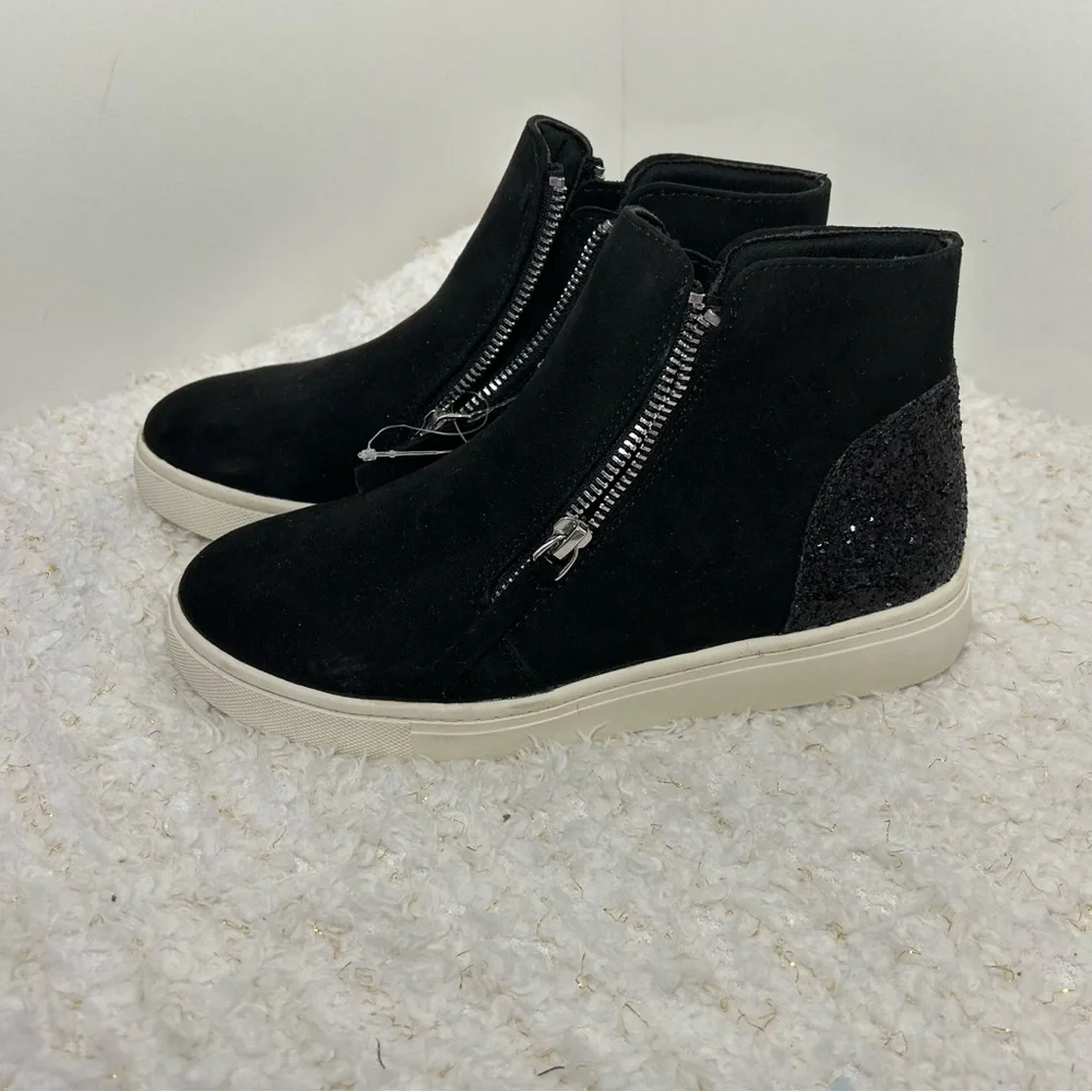Joie Kids Black Faux Suede Glitter Heel High Top Sneakers Side Zip Boots Size‎ 4